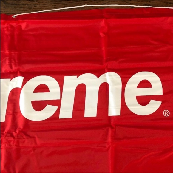 Supreme Raft - Picture 4 of 5